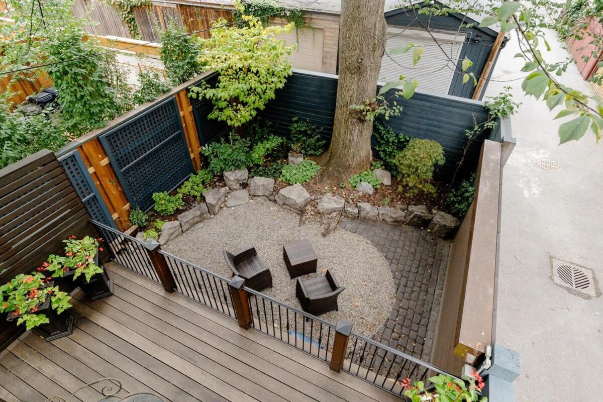Downtown Luxury Victorian Retreat Hotel Toronto Exterior photo